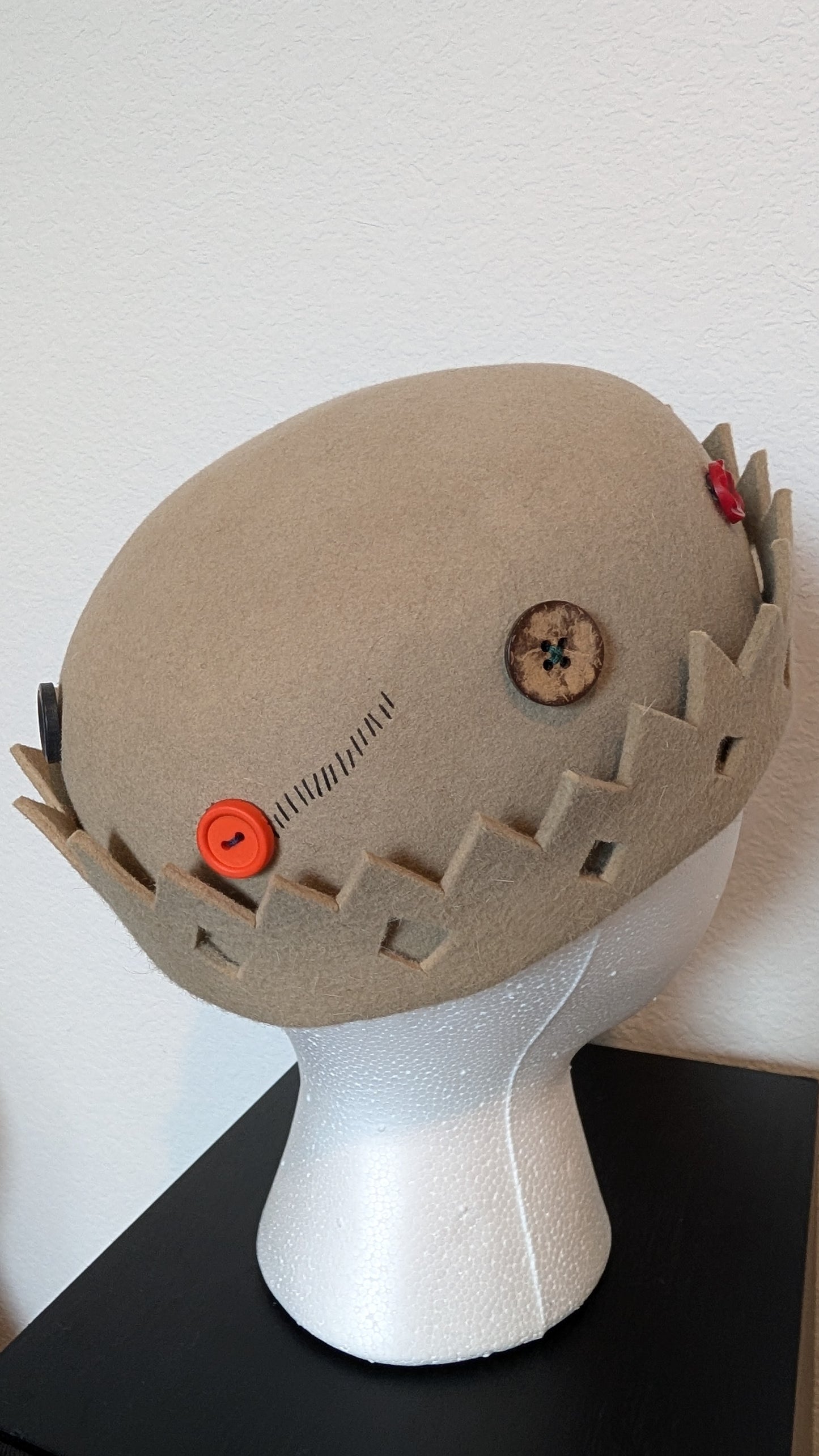 Whoopee Cap - Bone / Cut-Out