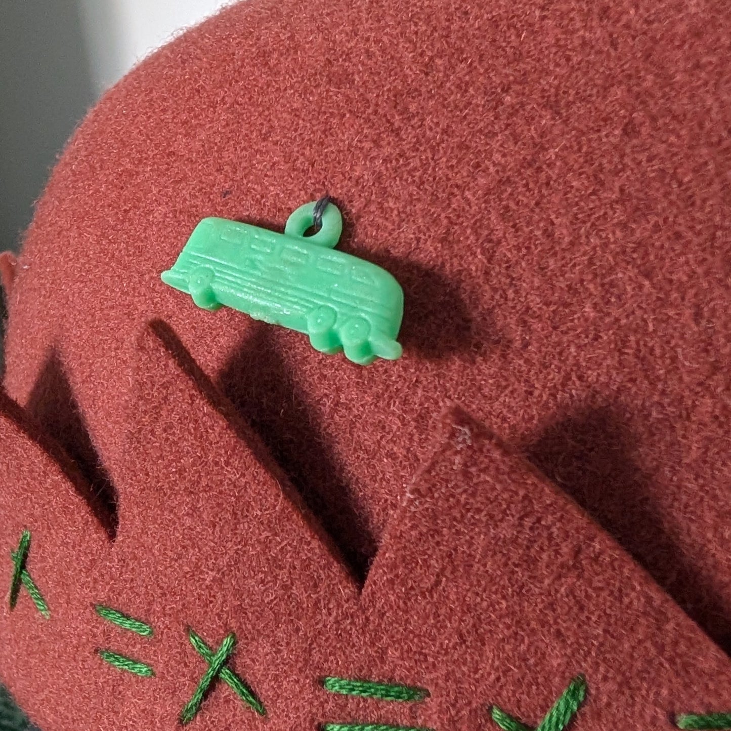 Whoopee Cap - Brick Red / Green