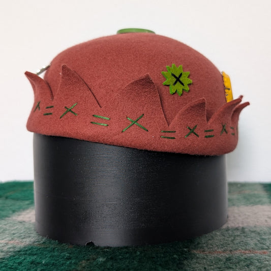 Whoopee Cap - Brick Red / Green